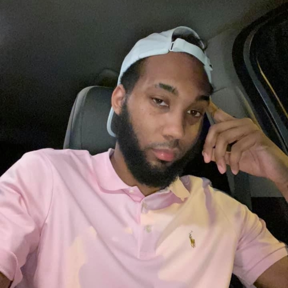 Meet your Posher, Devin - Picture 1 of 1